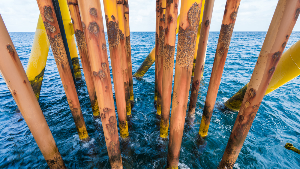Corrosion on the pipes of an ocean structure