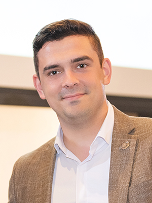 Photo of Milos Dujovic