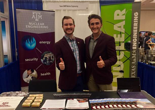 Students at 2016 American Nuclear Society conference booth