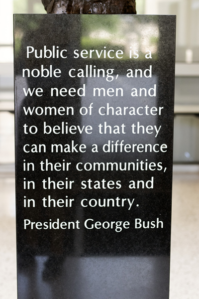 Public service is a noble calling, and we need men and women of character to believe that they can make a difference in their communities, in their states and in their country. - President George Bush
