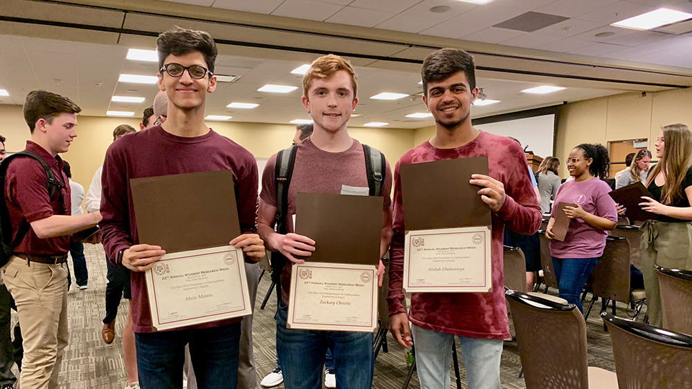 Responding to a need: Senior computer science students develop app to build  community at Texas A&M | Texas A&M University Engineering