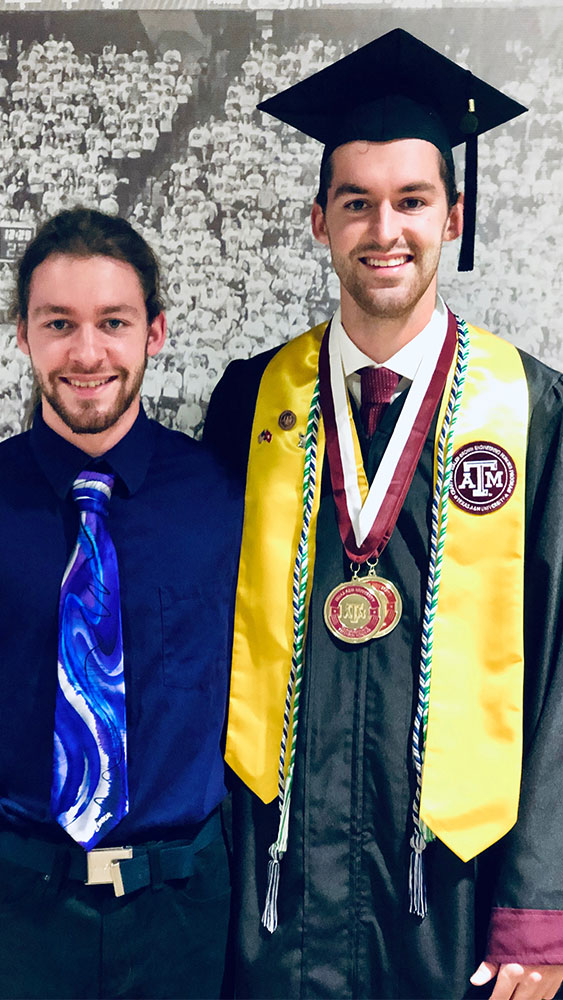 Luke Oaks with brother at graduation